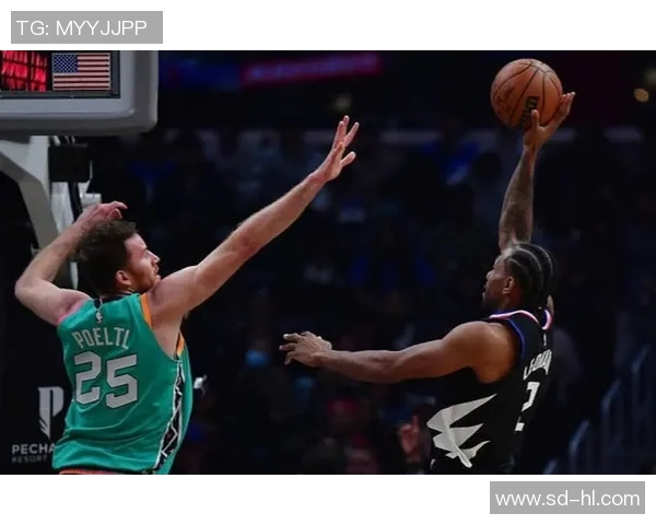 快船击败马刺,乔治29分表现抢眼 快船击败马刺,乔治29分表现抢眼